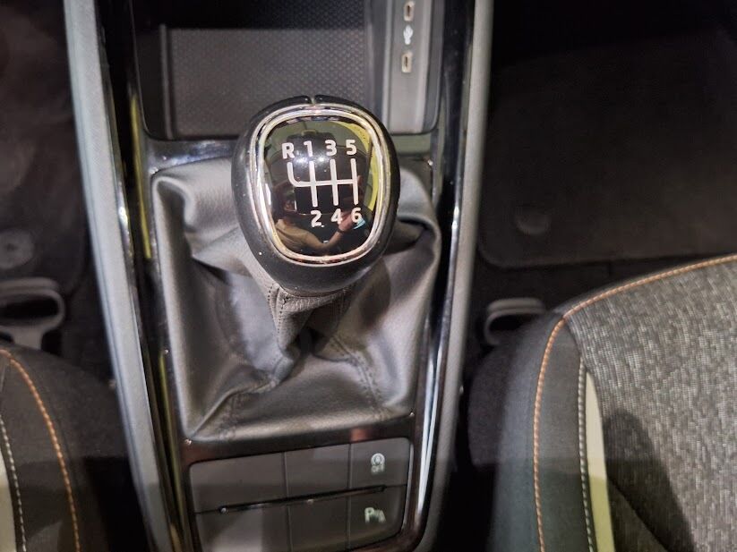 skoda-kamiq-2023-gasolina-999cc