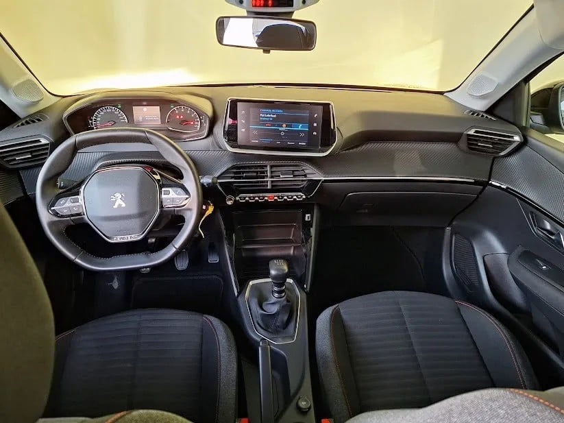 peugeot-208-2022-diesel-1499cc