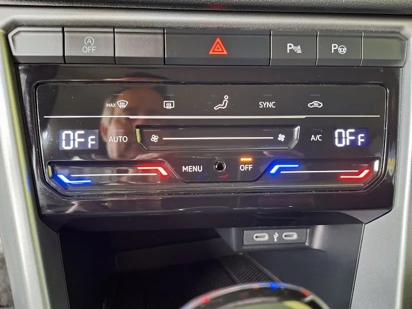 volkswagen-t-roc-2023-gasolina-999cc