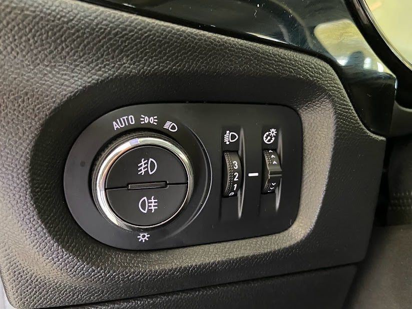 opel-corsa-2022-diesel-1499cc