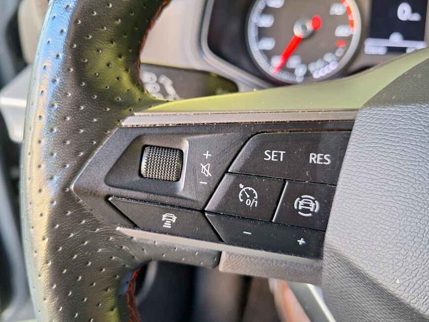 seat-ibiza-2022-gasolina-999cc