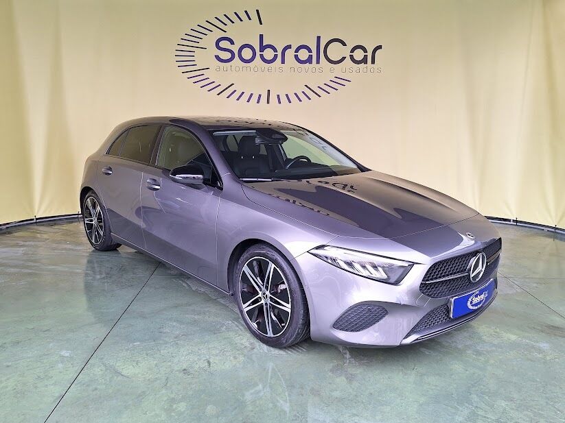 mercedes-benz-classe-a-2023-hibrido-a-gasolina-1332cc