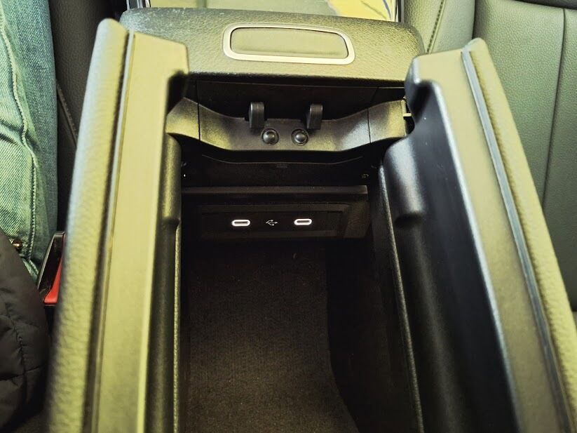mercedes-benz-classe-a-2023-hibrido-a-gasolina-1332cc