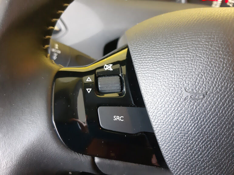peugeot-308-sw-2020-diesel-1499cc