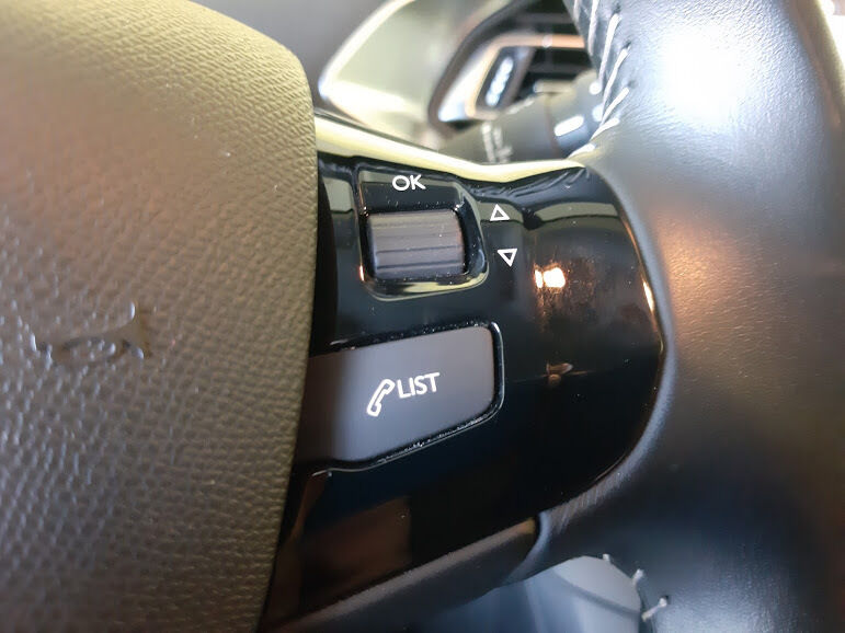 peugeot-308-sw-2020-diesel-1499cc