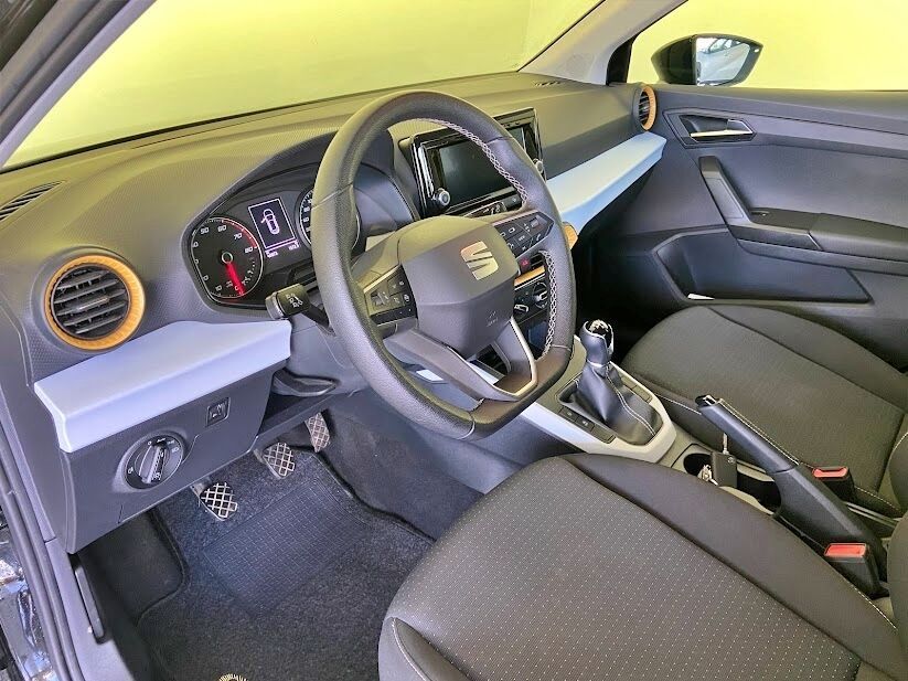 seat-arona-2022-gasolina-999cc