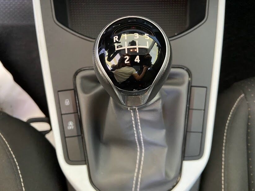 seat-arona-2022-gasolina-999cc