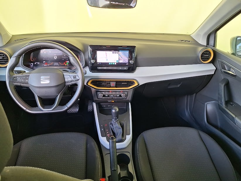 seat-arona-2024-gasolina-999cc