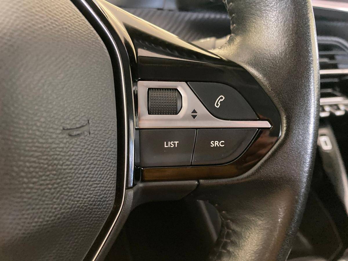 peugeot-208-2021-gasolina-1199cc