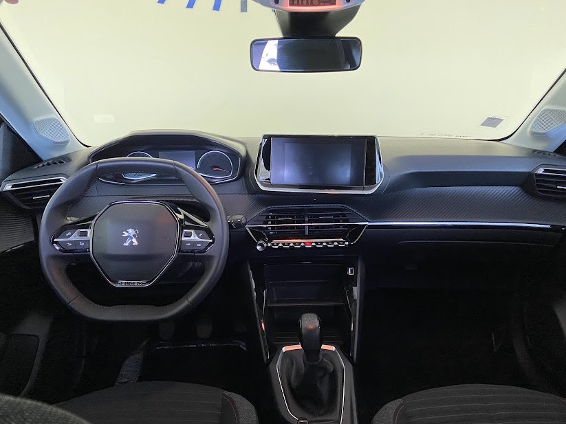 peugeot-208-2022-gasolina-1199cc