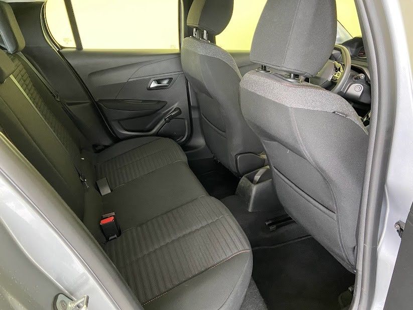 peugeot-208-2022-gasolina-1199cc