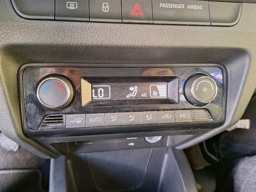 skoda-fabia-break-2022-gasolina-999cc