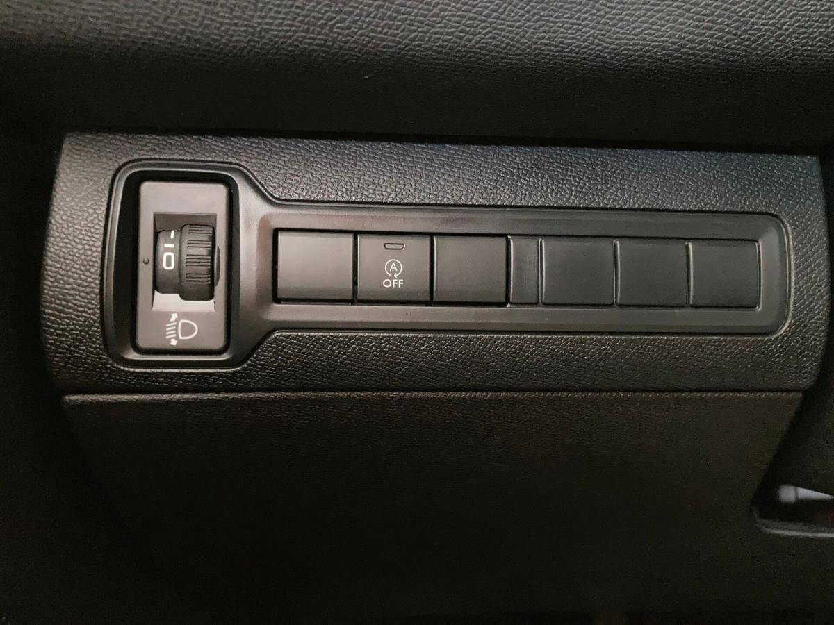 peugeot-308-sw-2020-diesel-1499cc