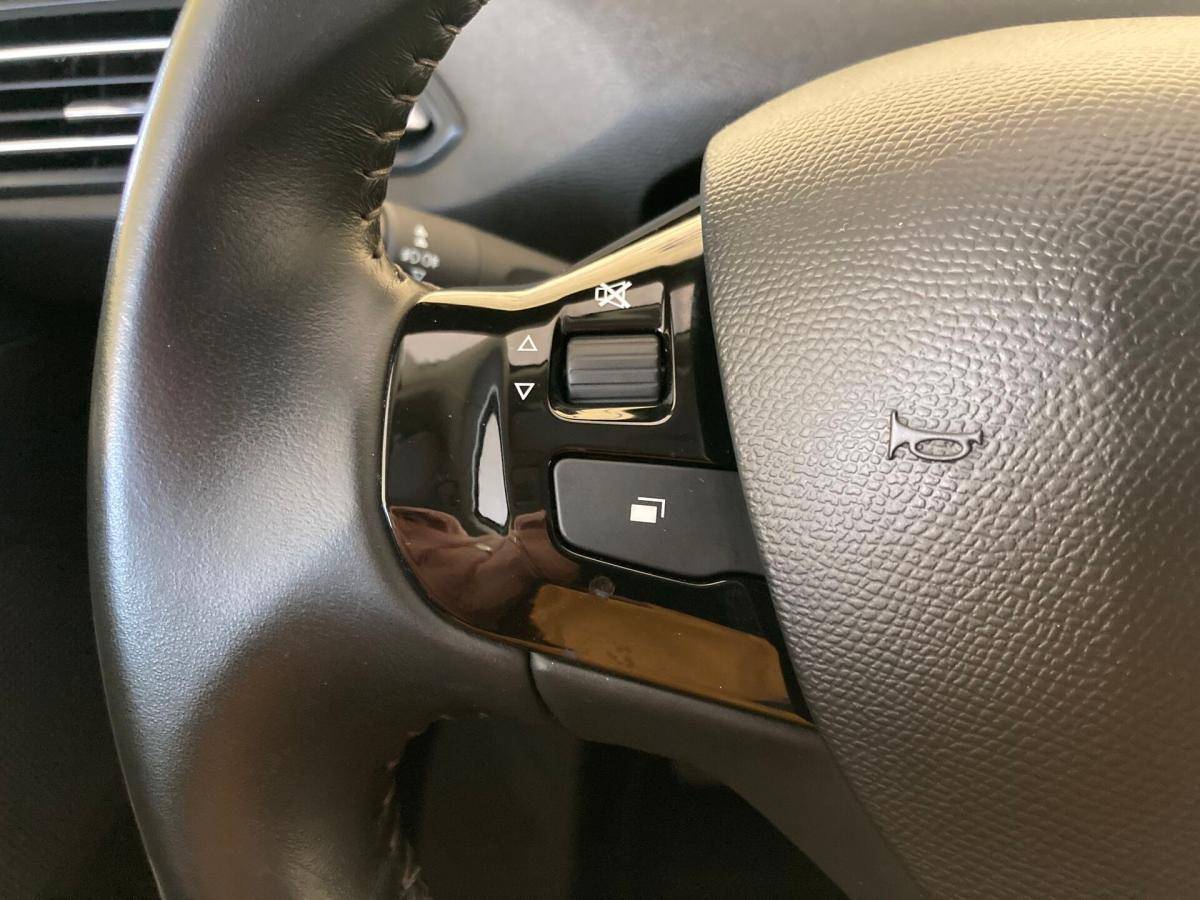 peugeot-308-sw-2020-diesel-1499cc