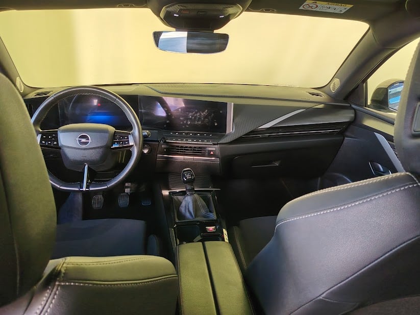 opel-astra-2024-gasolina-1199cc