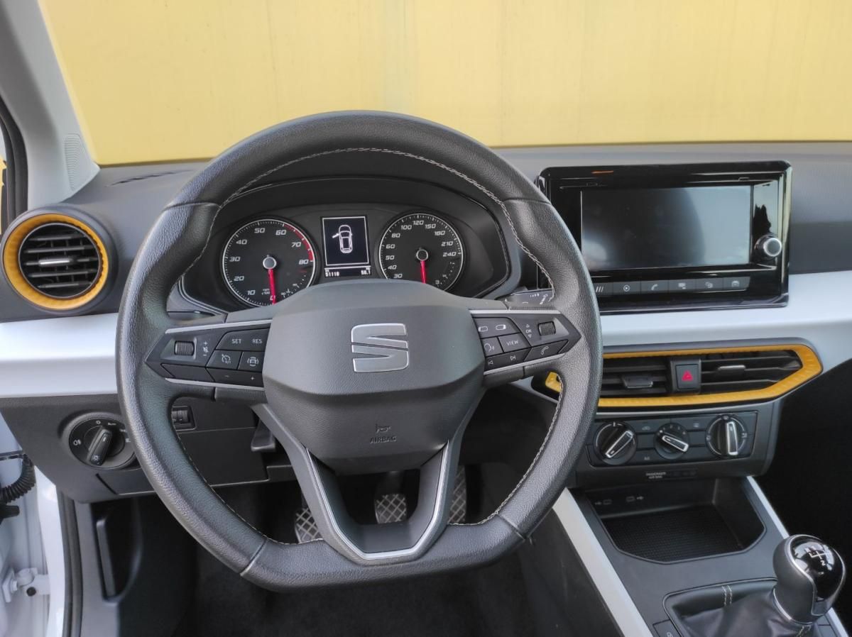 seat-arona-2022-gasolina-999cc