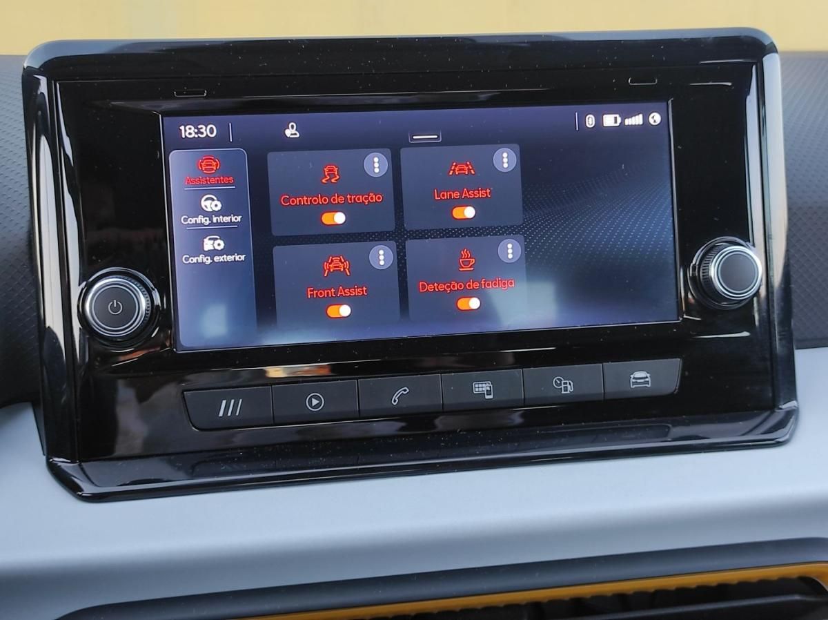 seat-arona-2022-gasolina-999cc