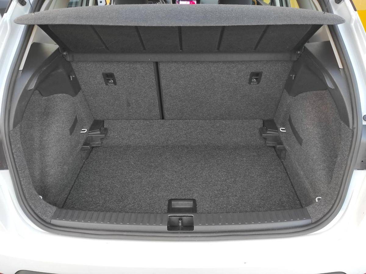 seat-arona-2022-gasolina-999cc