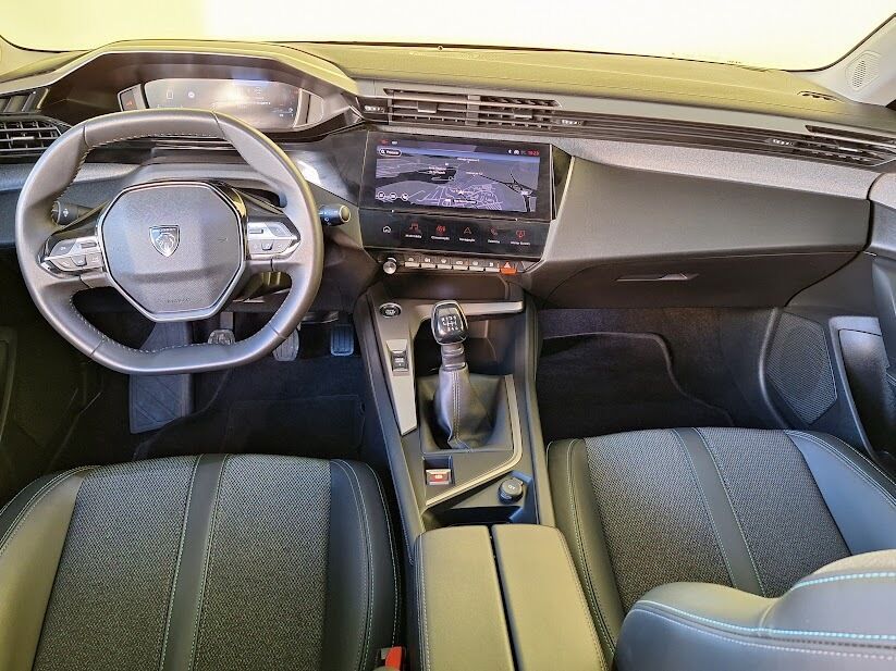 peugeot-308-sw-2023-gasolina-1199cc