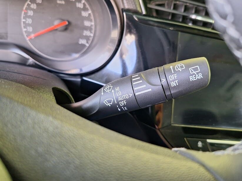 opel-corsa-2023-gasolina-1199cc