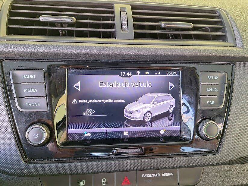 skoda-fabia-break-2022-gasolina-999cc