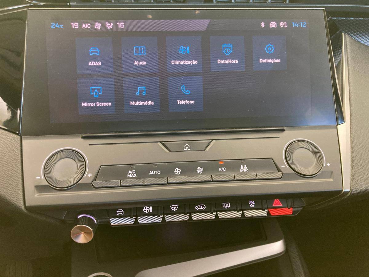 peugeot-308-2023-gasolina-1199cc