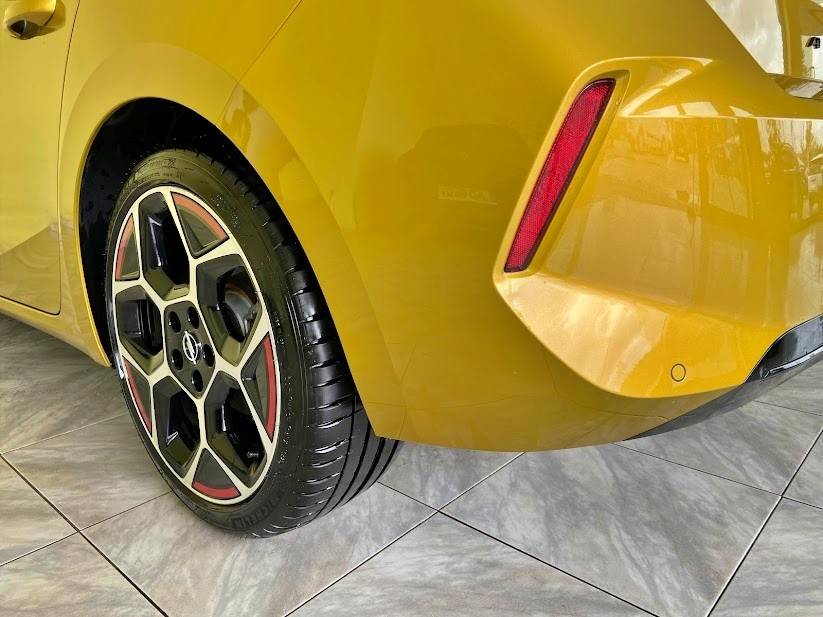 opel-astra-2022-gasolina-1199cc