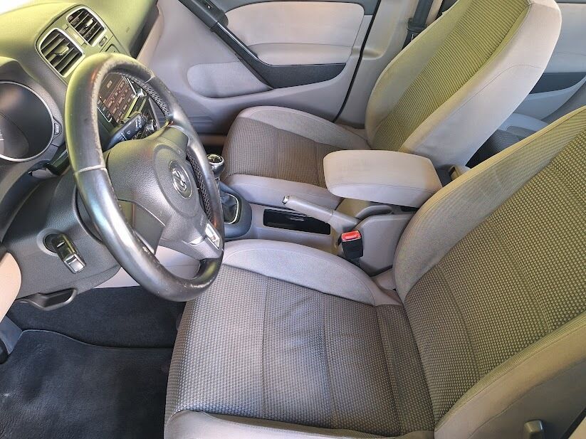 volkswagen-golf-2009-diesel-1968cc