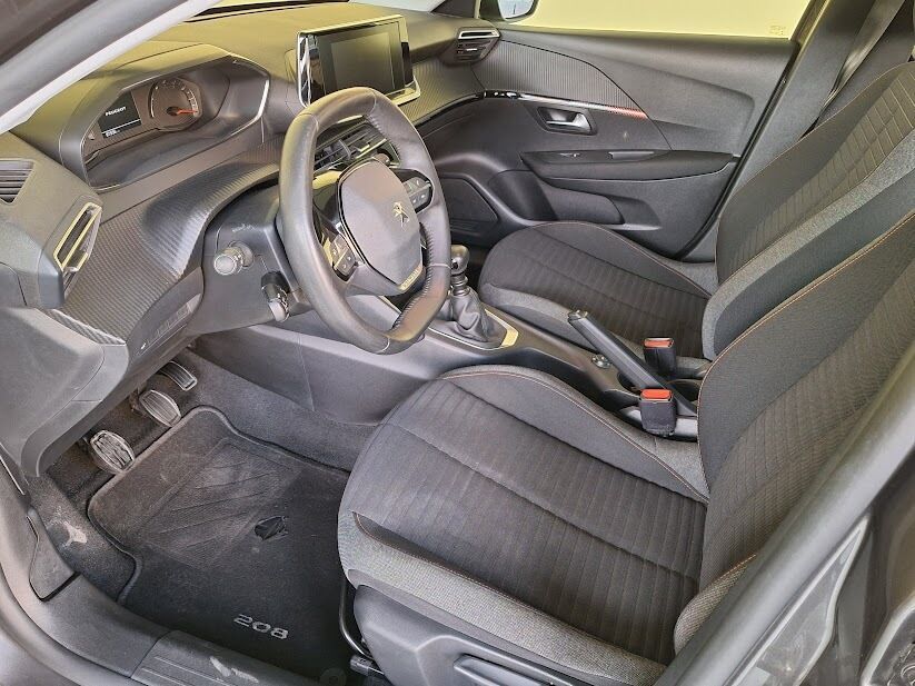 peugeot-208-2022-diesel-1499cc