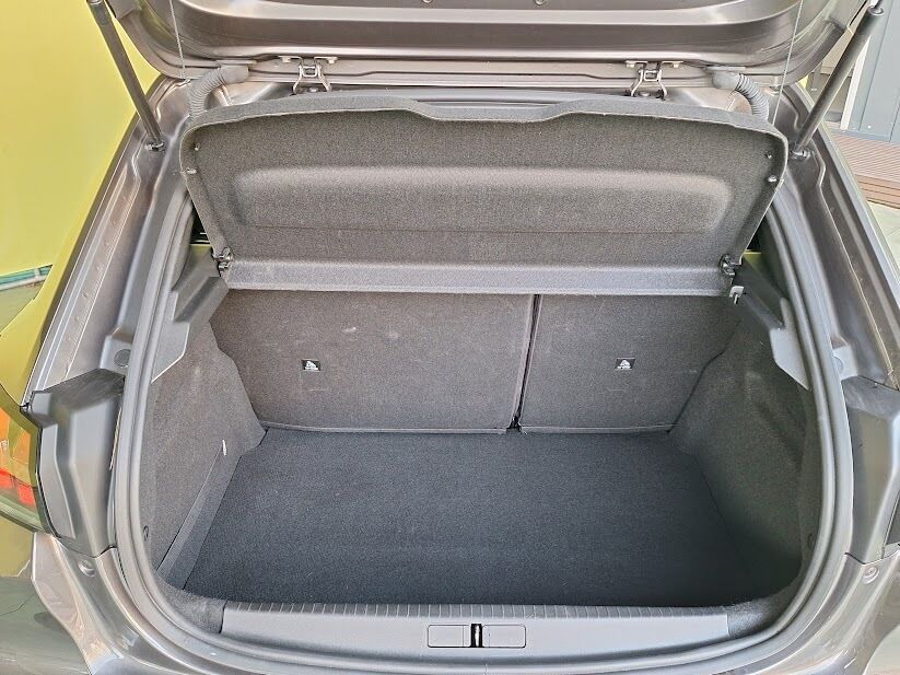 peugeot-208-2022-diesel-1499cc