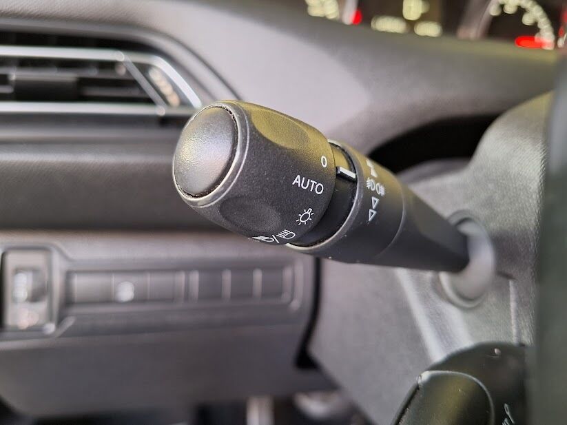 peugeot-308-2018-diesel-1560cc