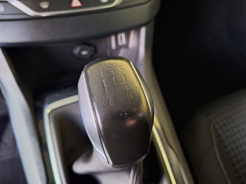 peugeot-308-2018-diesel-1560cc