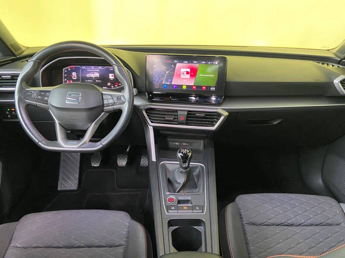 seat-leon-2023-diesel-1968cc
