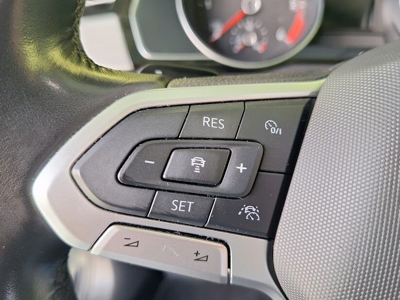 volkswagen-passat-variant-2021-diesel-1968cc