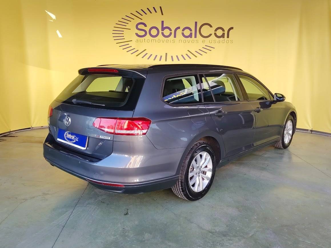 volkswagen-passat-variant-2016-diesel-1598cc