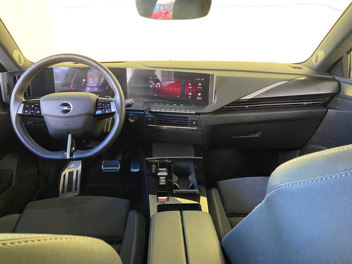 opel-astra-2023-diesel-1499cc