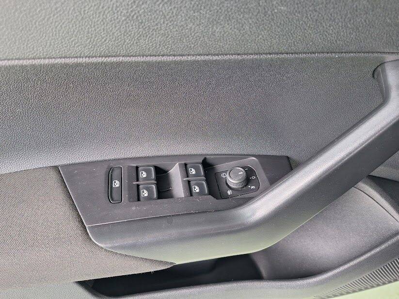volkswagen-taigo-2024-gasolina-999cc