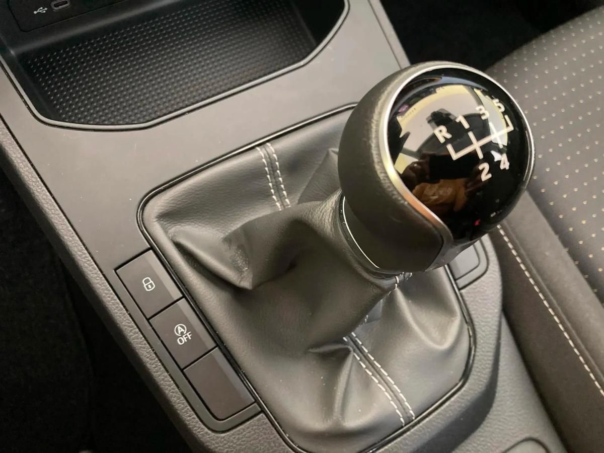 seat-ibiza-2022-gasolina-999cc
