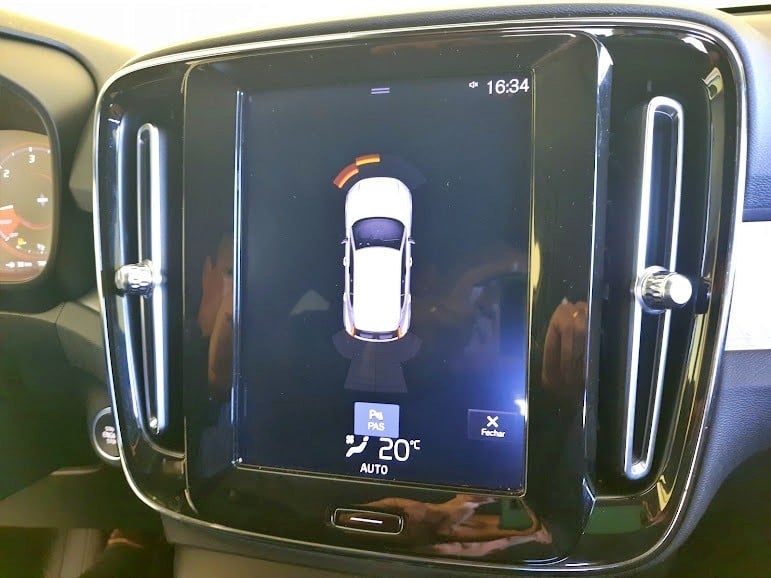 volvo-xc40-2018-diesel-1969cc