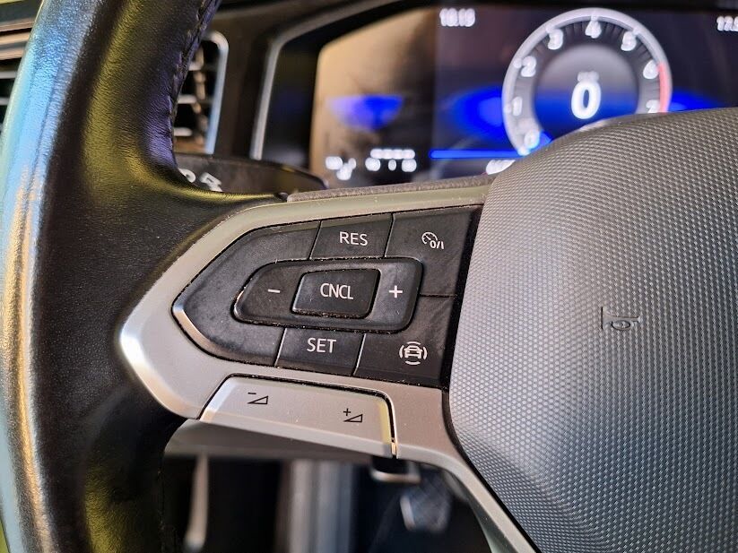 volkswagen-taigo-2023-gasolina-999cc