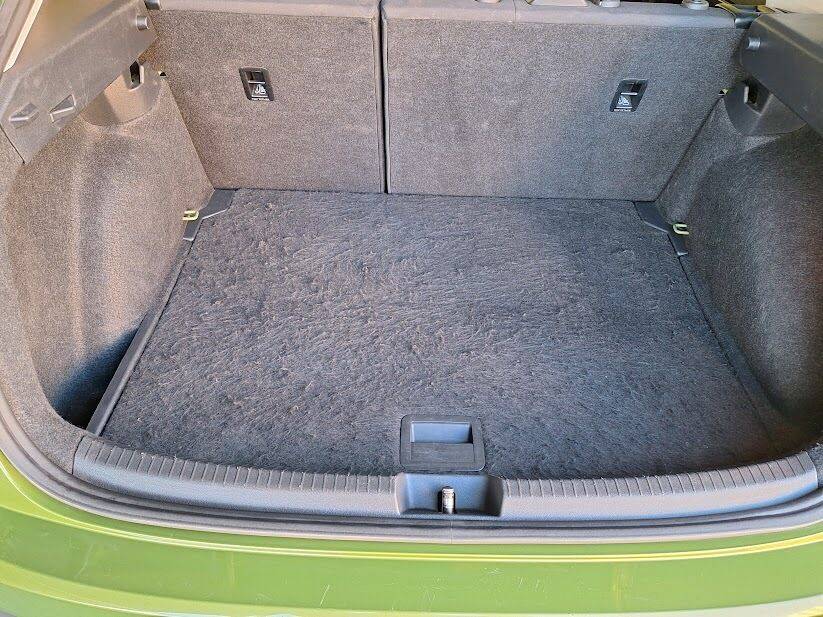 volkswagen-taigo-2023-gasolina-999cc