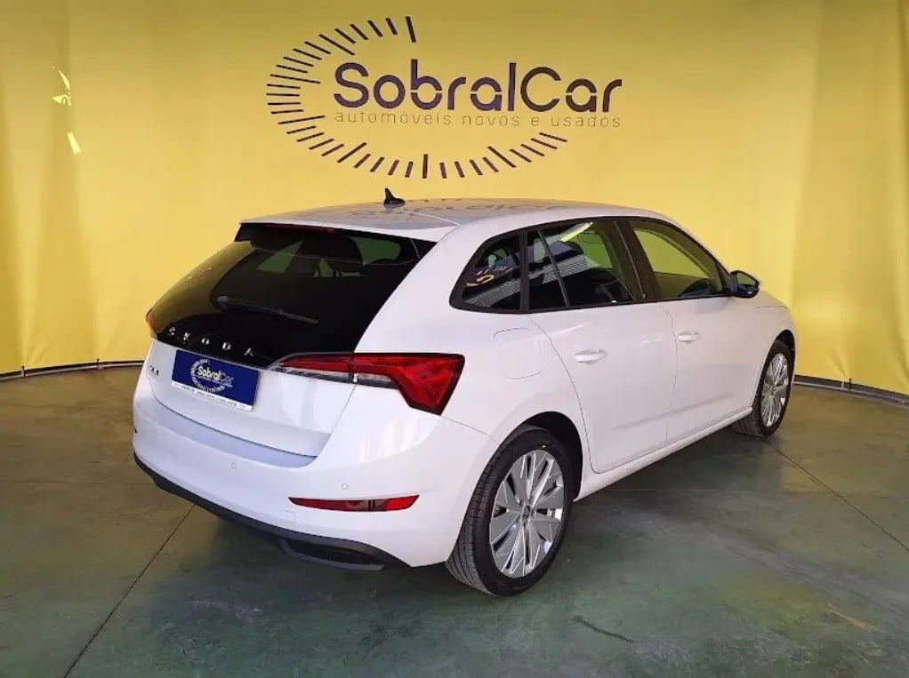 skoda-scala-2022-gasolina-999cc