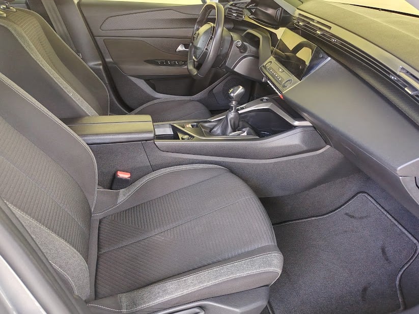 peugeot-308-2022-gasolina-1199cc