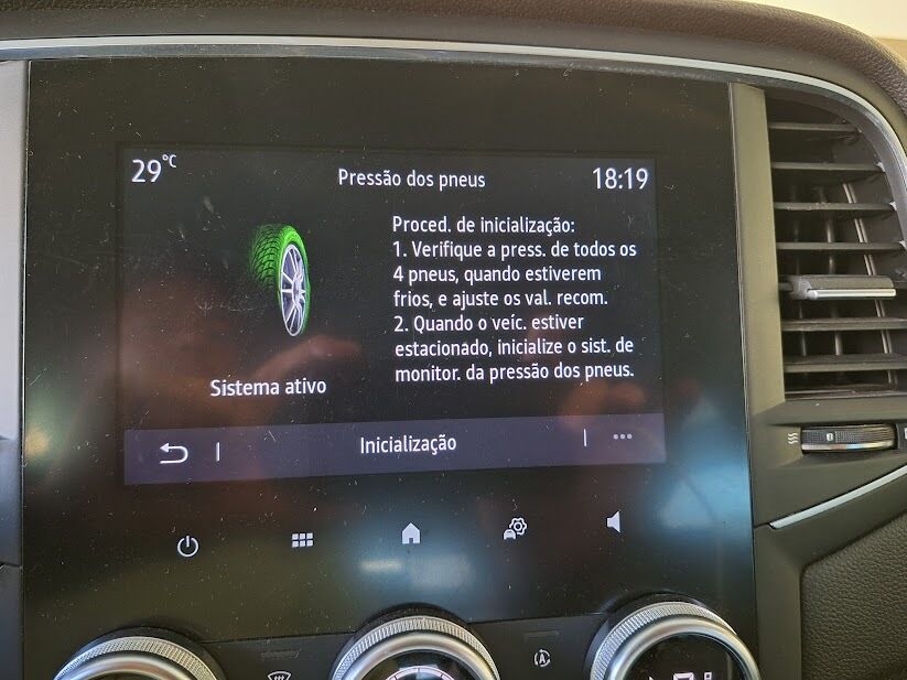 renault-megane-sport-tourer-2022-diesel-1461cc
