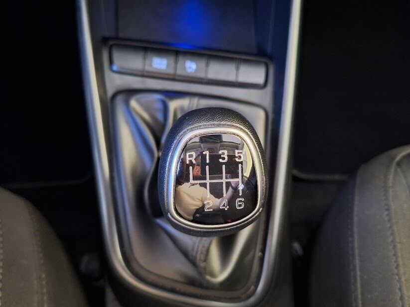hyundai-bayon-2022-gasolina-998cc