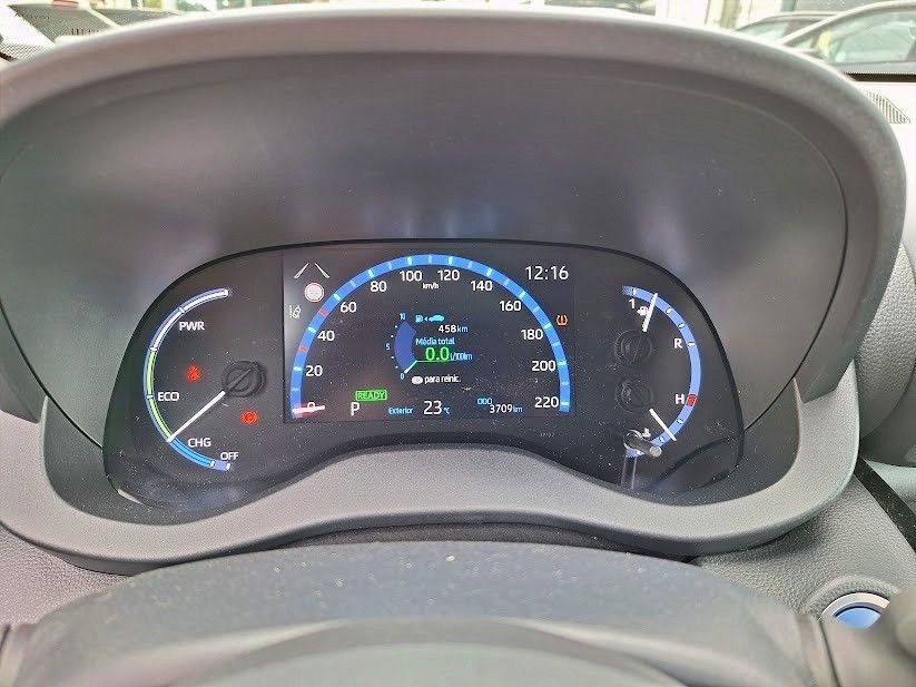 toyota-yaris-cross-2023-hibrido-a-gasolina-1490cc