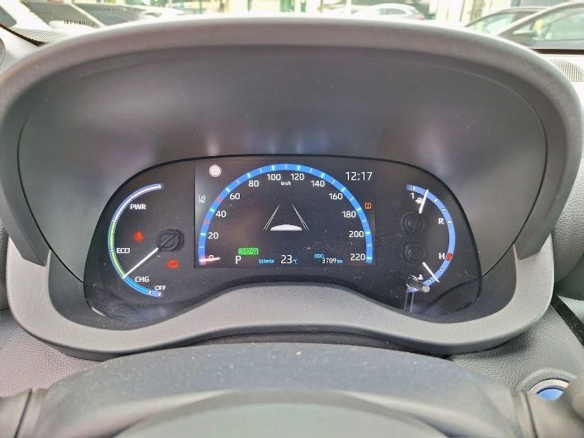 toyota-yaris-cross-2023-hibrido-a-gasolina-1490cc