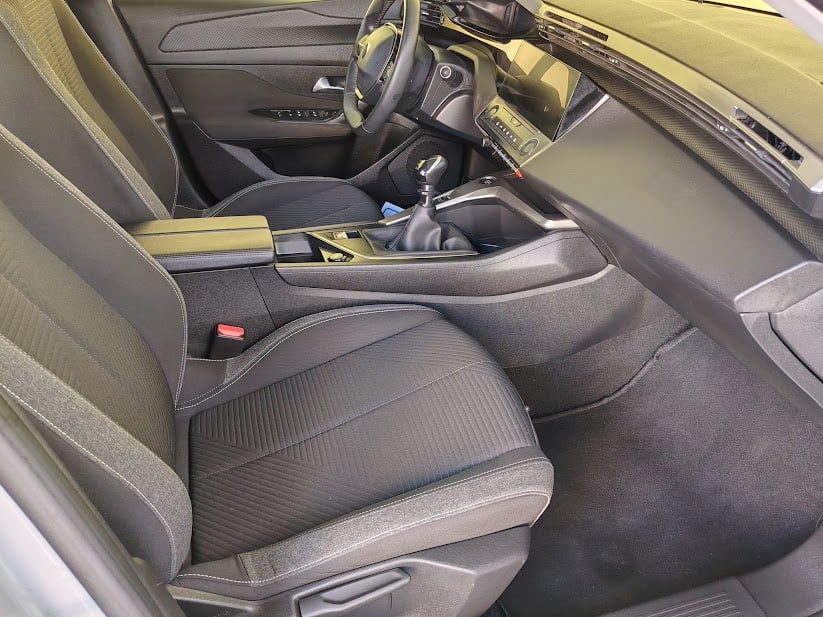 peugeot-308-sw-2024-gasolina-1199cc