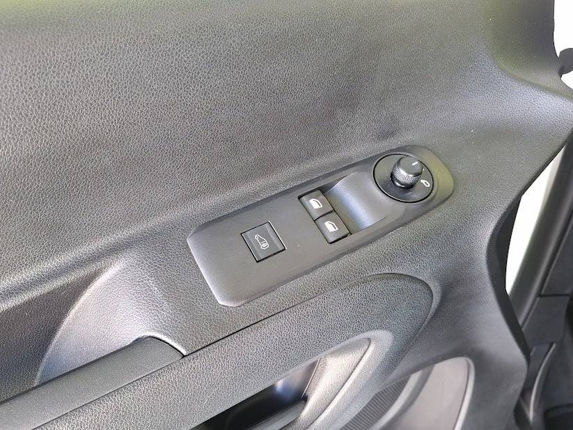 peugeot-partner-2022-diesel-1499cc