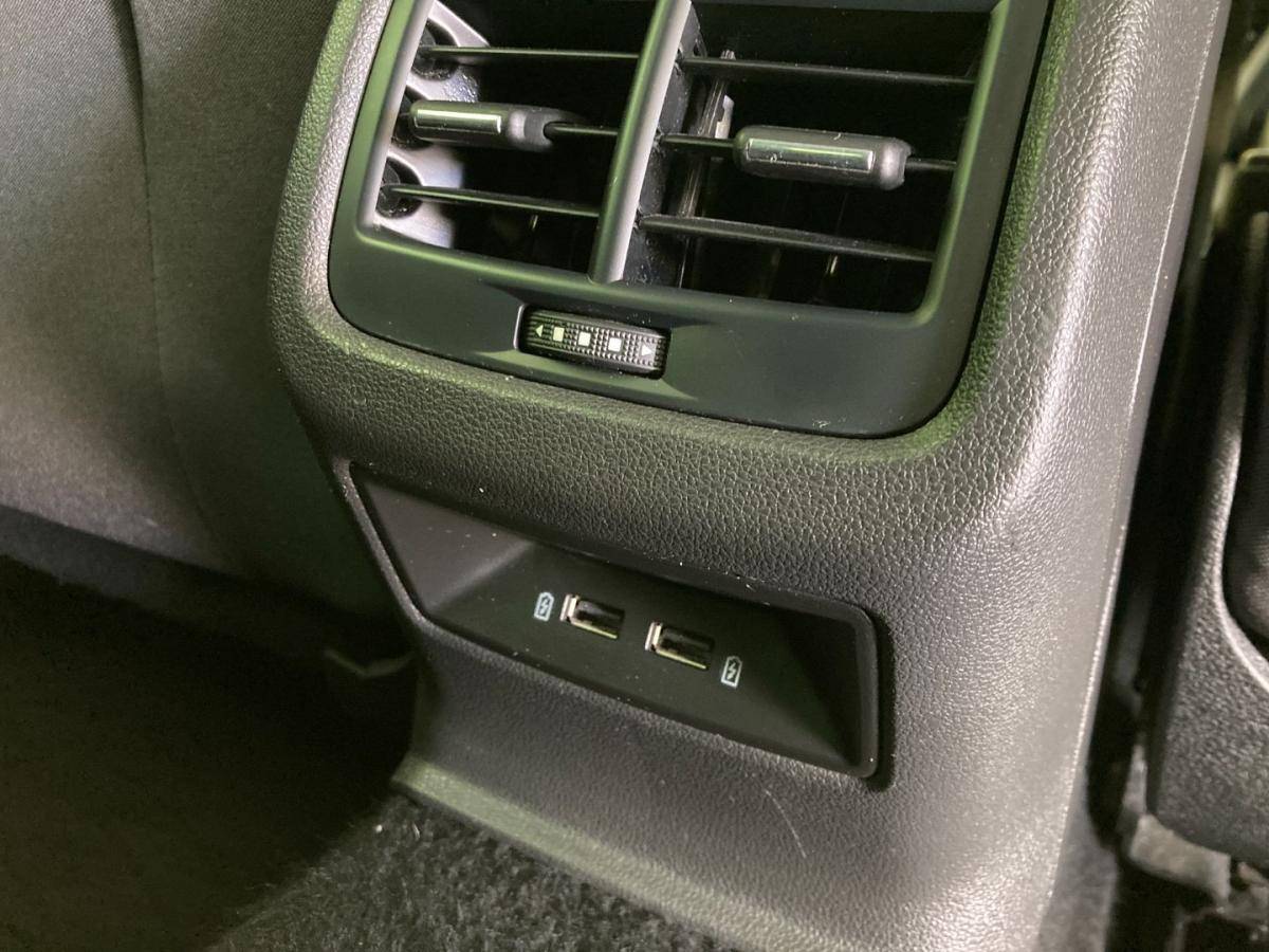 seat-leon-2020-gasolina-999cc
